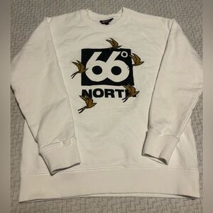 66 North White Embroidered Crewneck Sweatshirt Size M